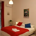 Casa Greca
